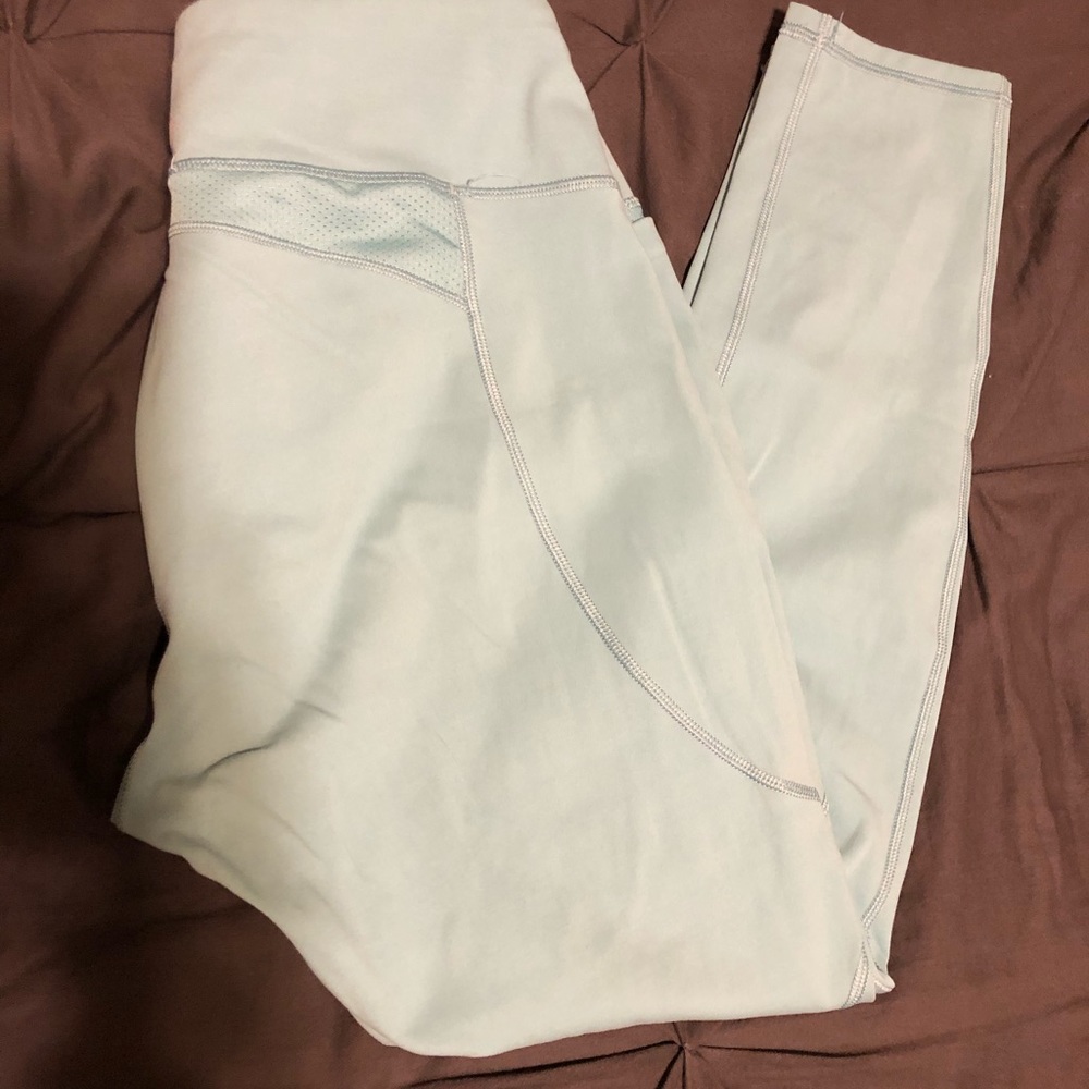 Calia by Carrie Underwood Capris